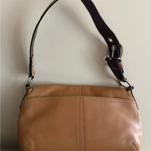 Coach Brown Leather Shoulder Bag with Silver Buckle - Picture 2 of 6